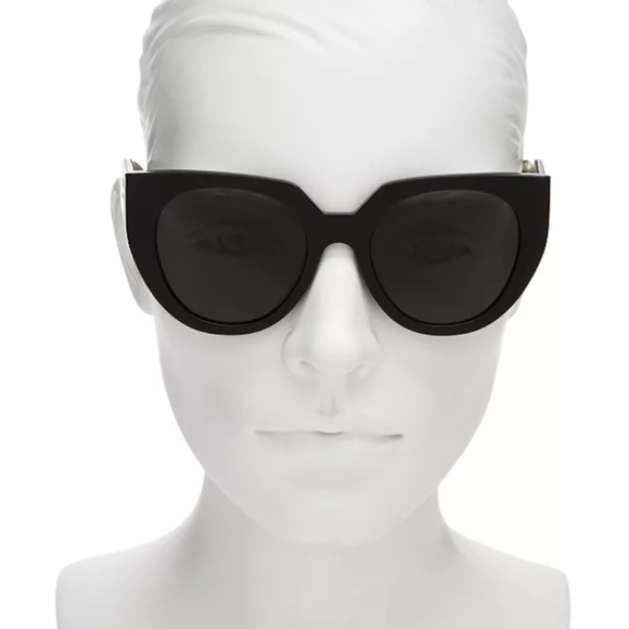 NWT Prada Cat Eye Sunglasses in Black/Gray Solid, 52mm - Picture 6 of 6
